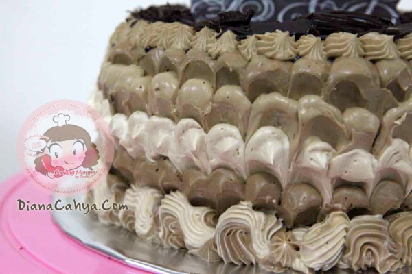 EGGLESS CAKE1